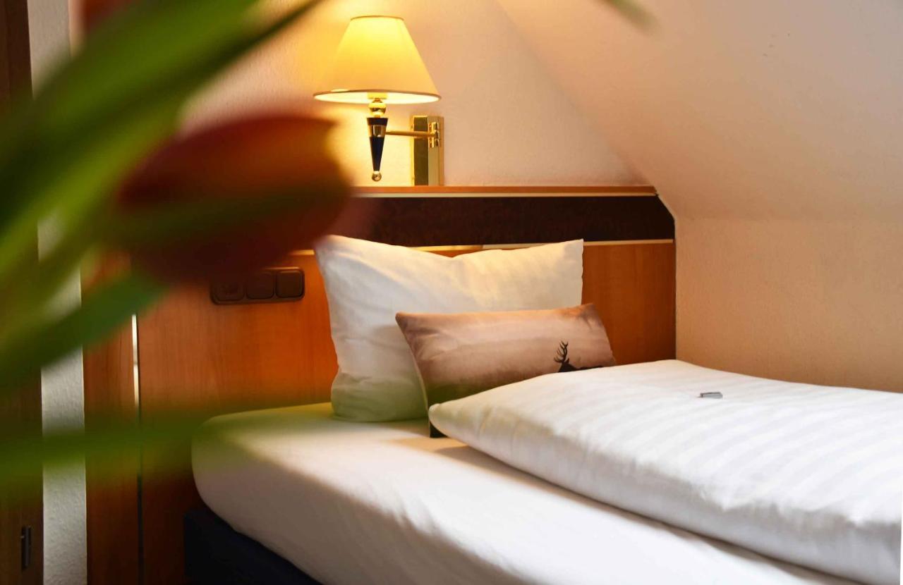 Landhotel Zum Hirsch Unterweissbach Buitenkant foto