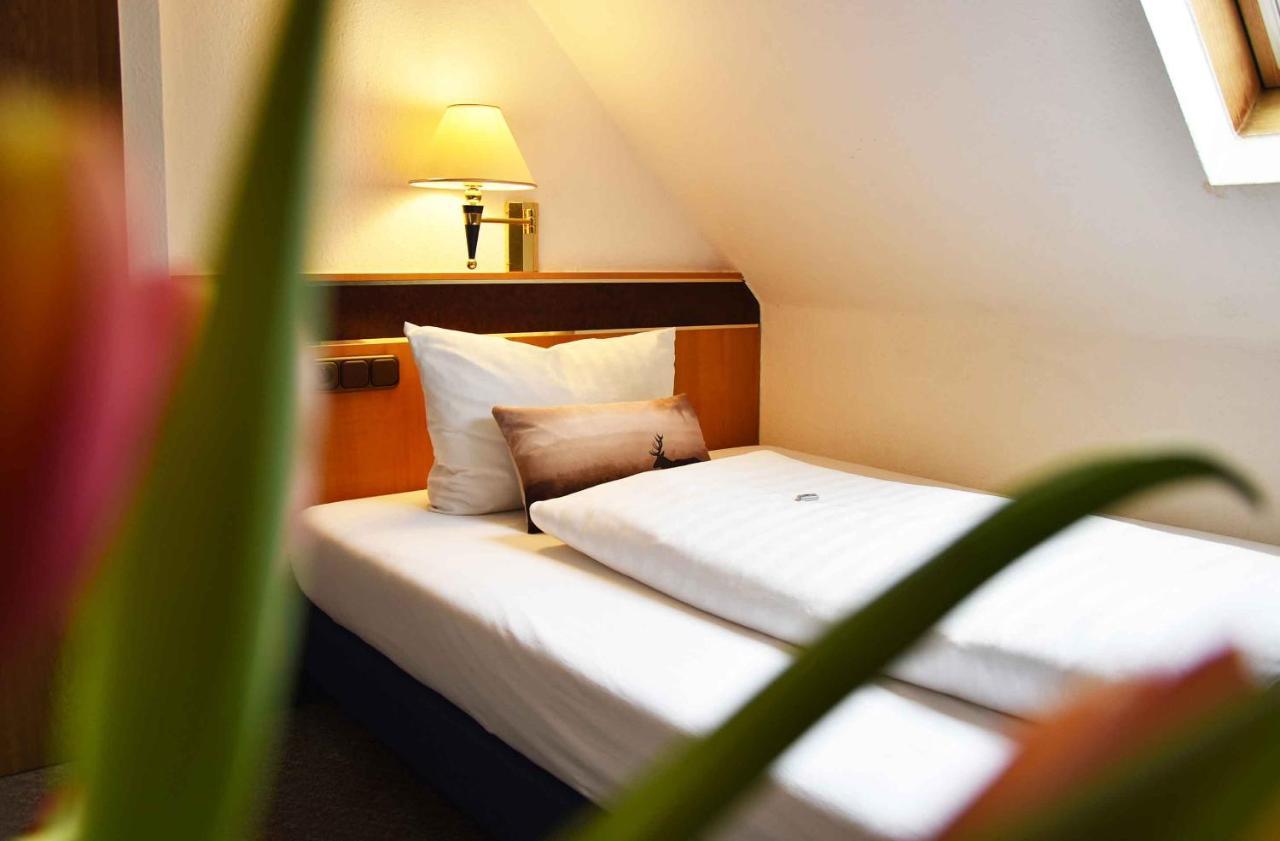 Landhotel Zum Hirsch Unterweissbach Buitenkant foto