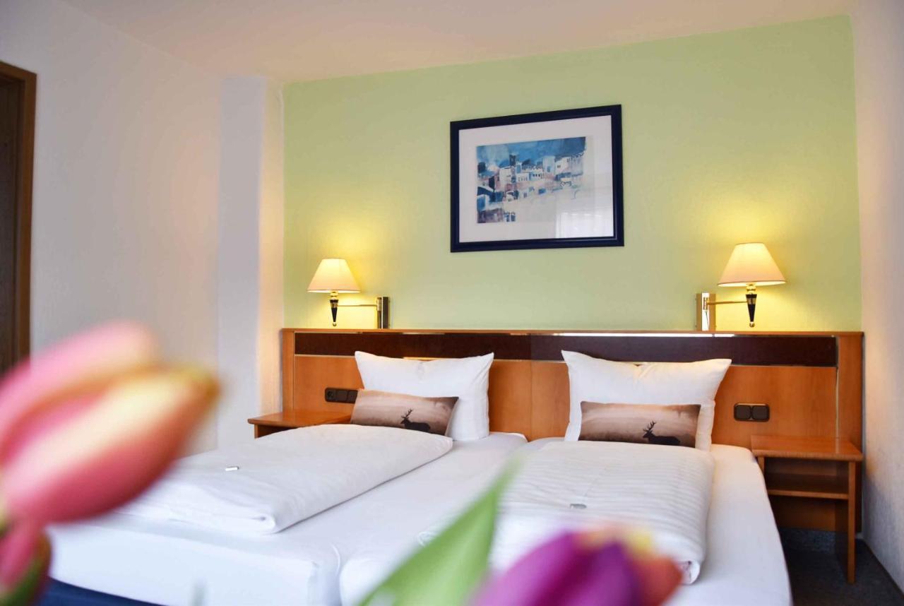 Landhotel Zum Hirsch Unterweissbach Buitenkant foto